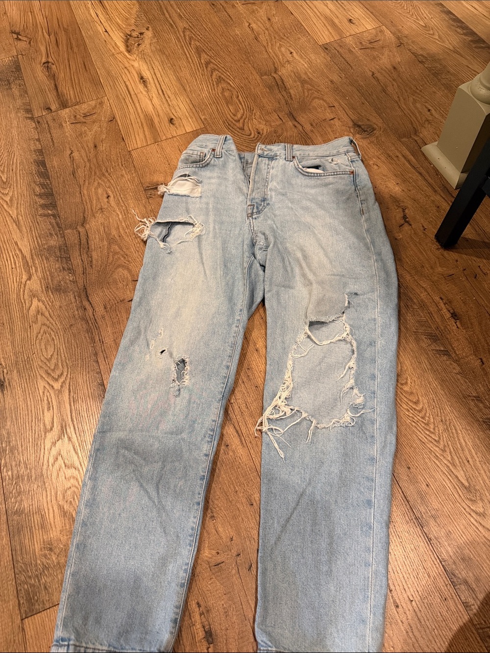 Light Blue Distressed woman’s  Jeans